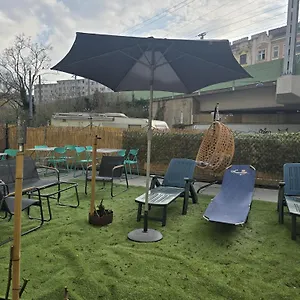 Loevly Shared 6br With Garden Near Danube & Millenium Appartement